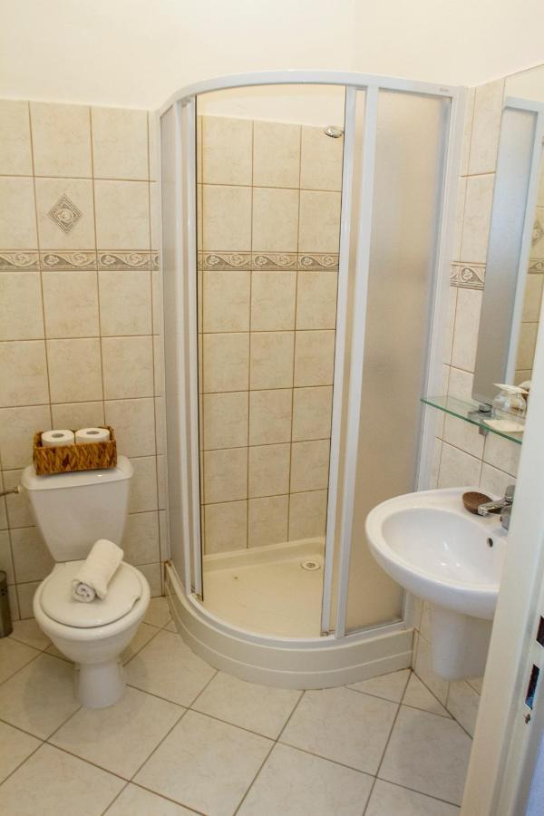 Penzion Tuecsoek Šamorín Dış mekan fotoğraf